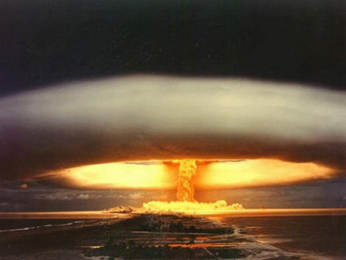 JAPÃO: Fez hoje 63 anos que “Little Boy” caiu sobre Hiroshima